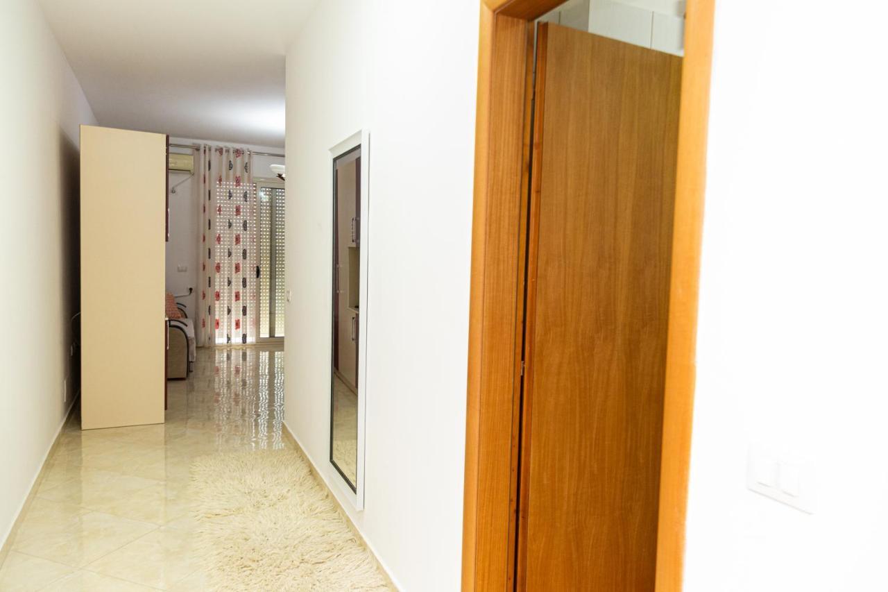 Rezidenca Martin Apartment Vlore Ngoại thất bức ảnh